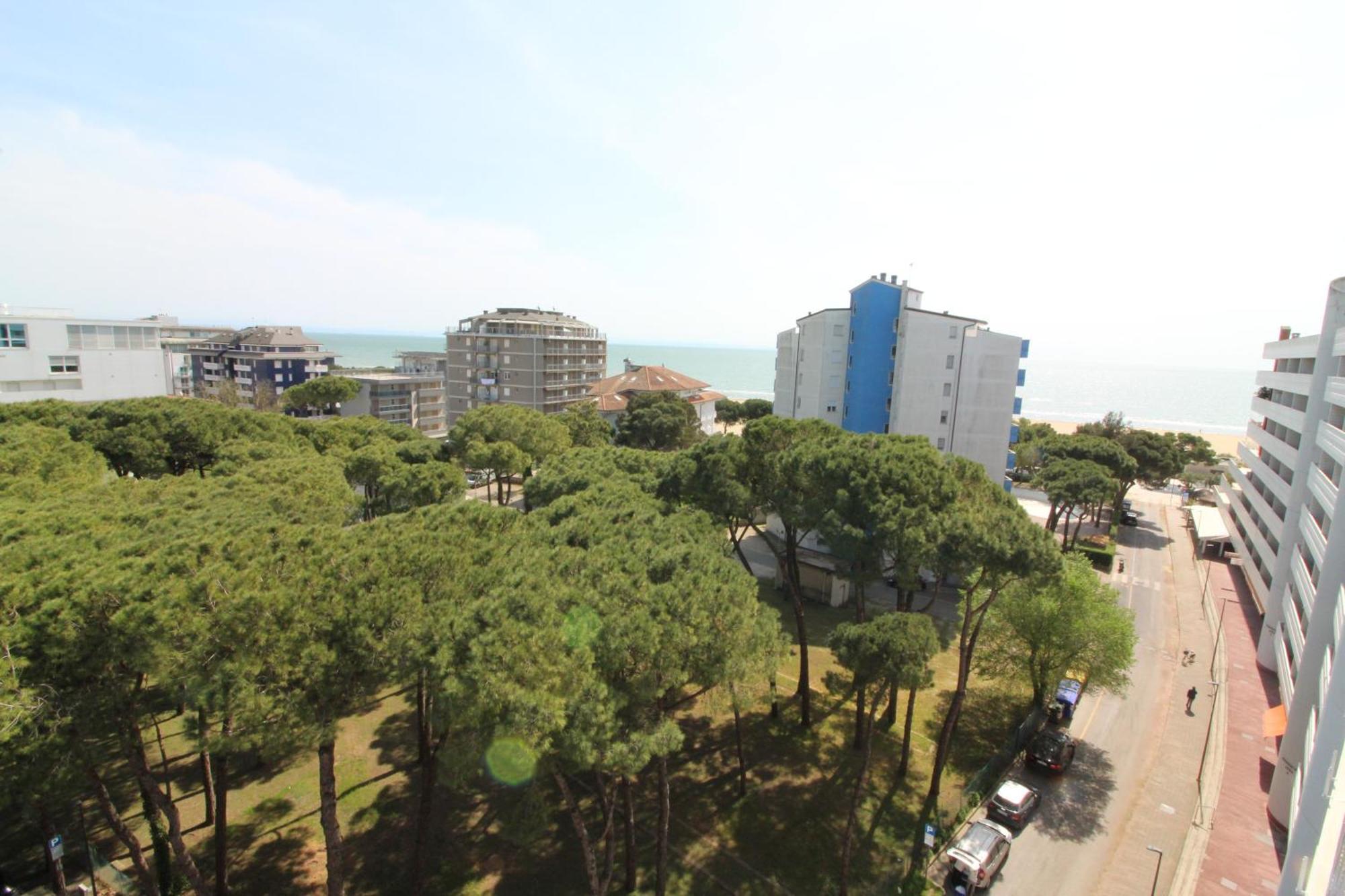 Appartamenti Luna Lignano Sabbiadoro Dış mekan fotoğraf